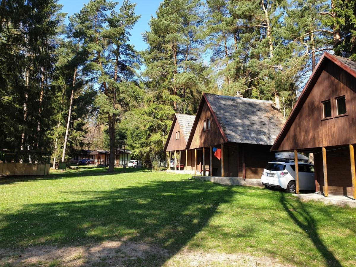 Chatovy Tabor Maly Ratmirov Buitenkant foto